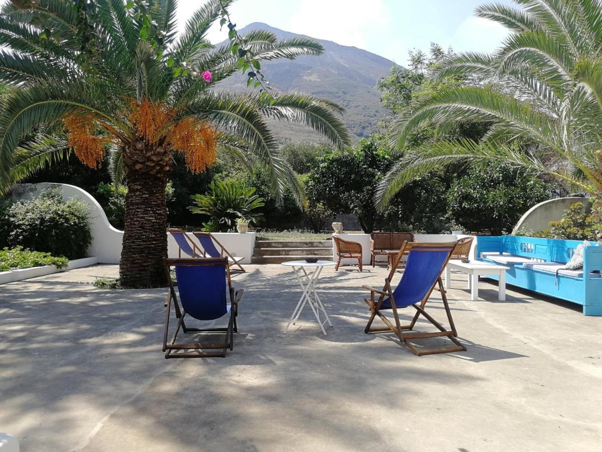 Casa Carlotta Bed & Breakfast Stromboli Dış mekan fotoğraf