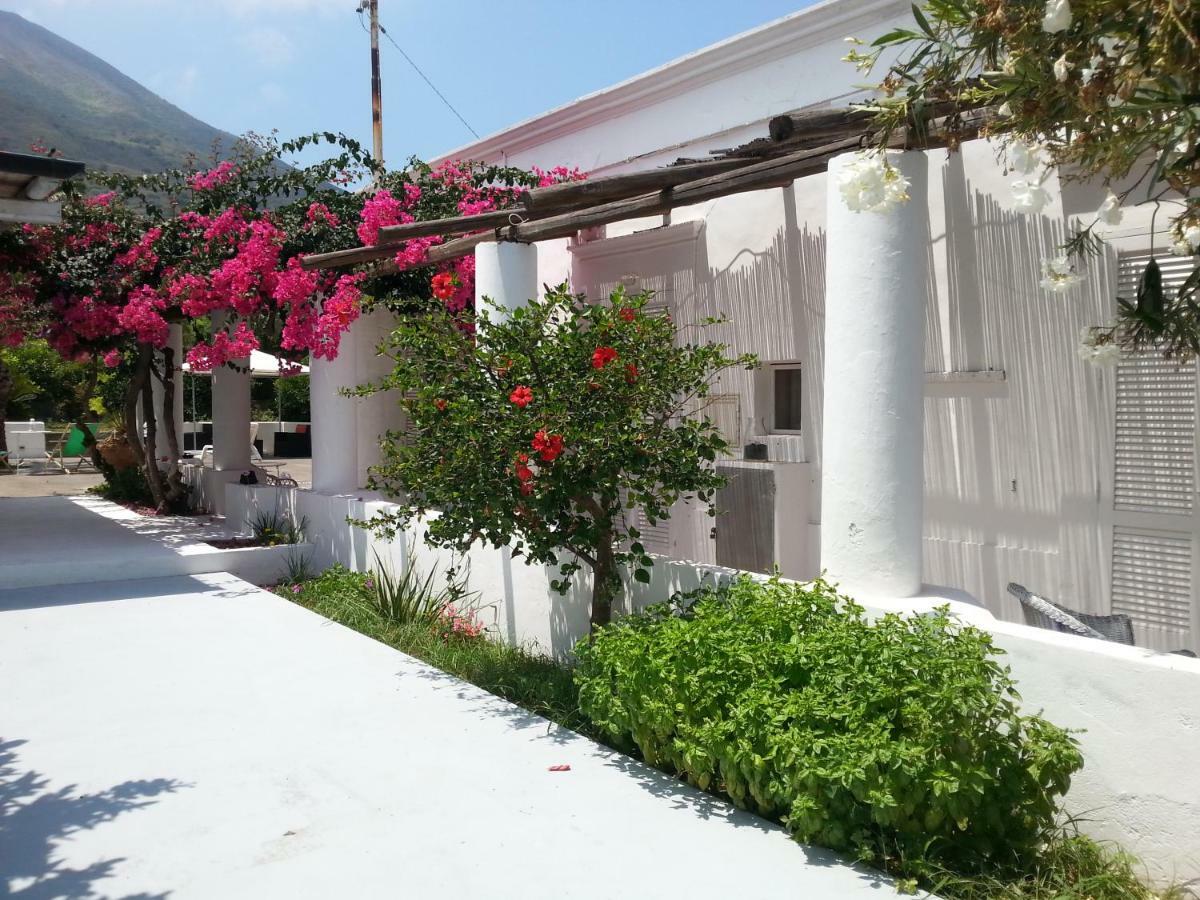 Casa Carlotta Bed & Breakfast Stromboli Dış mekan fotoğraf